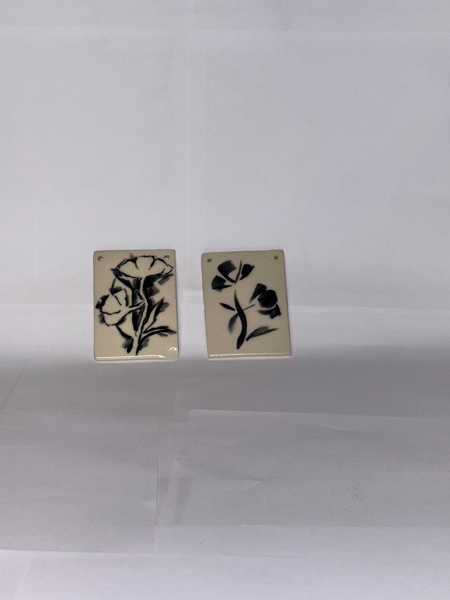 Flower wall hanging