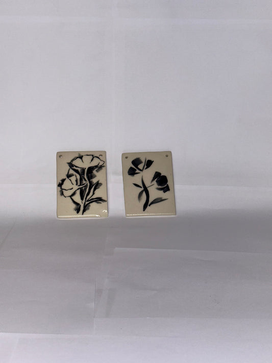 Flower wall hanging
