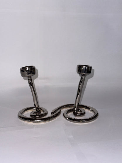 Double swirl candlestick holder