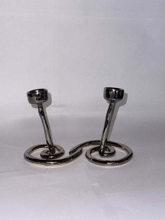 Double swirl candlestick holder
