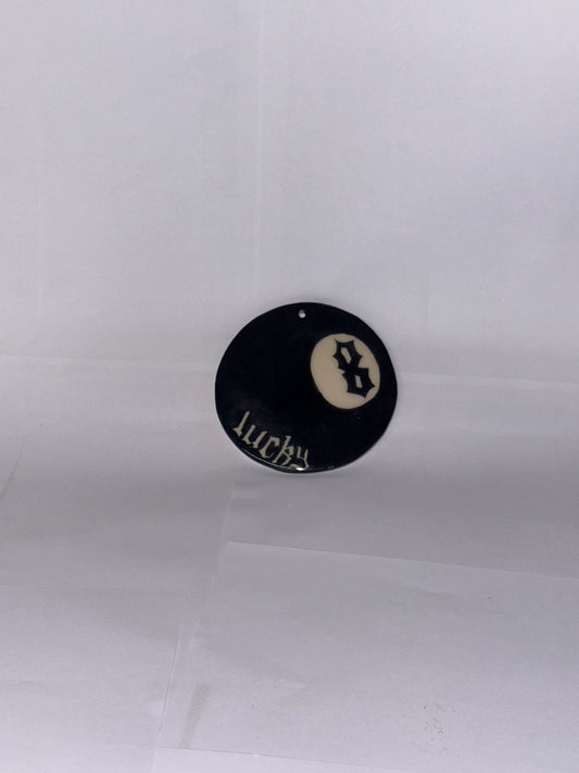 Round decoration