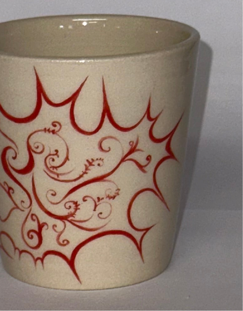 Swirly cup