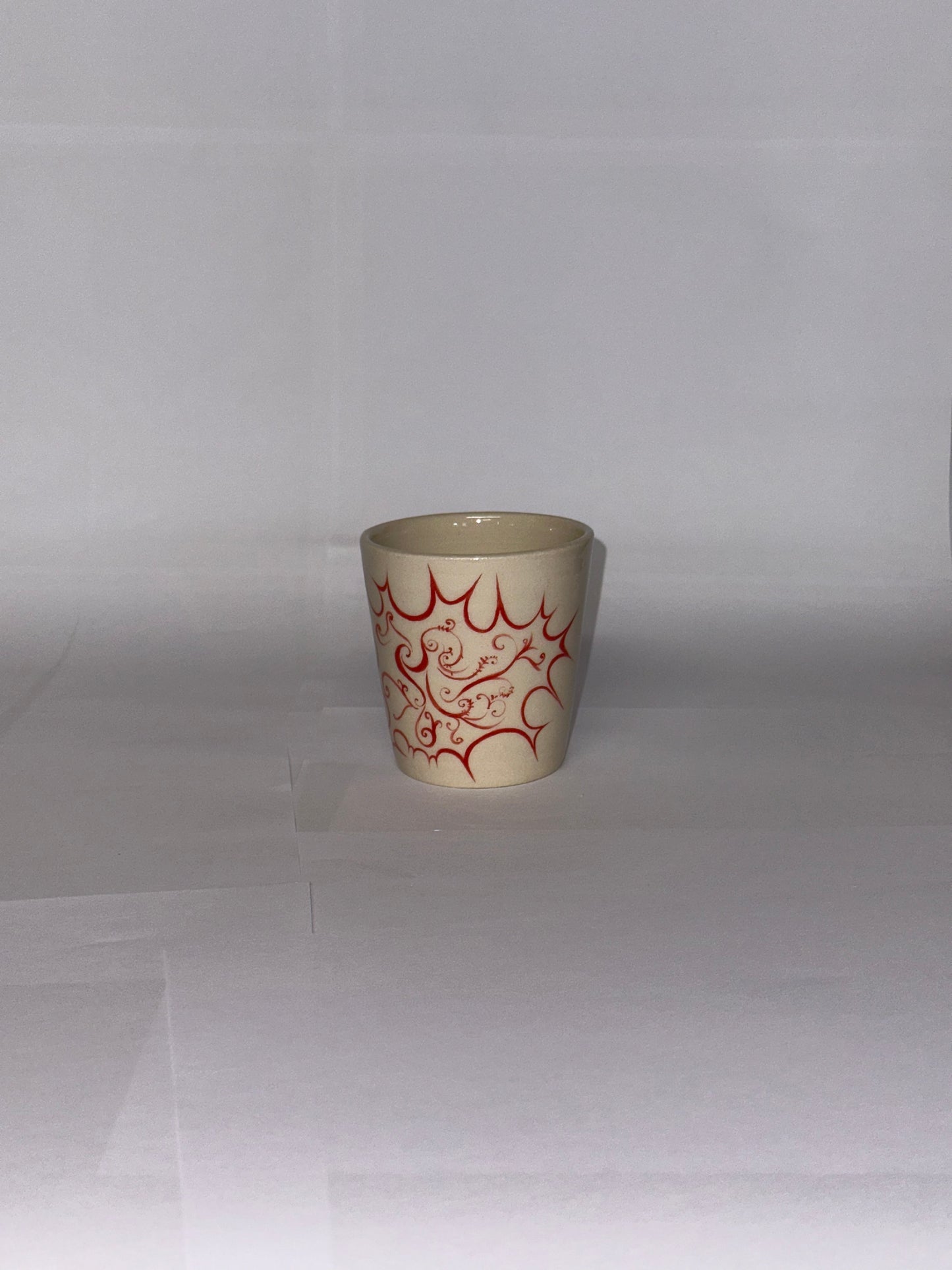 Swirly cup
